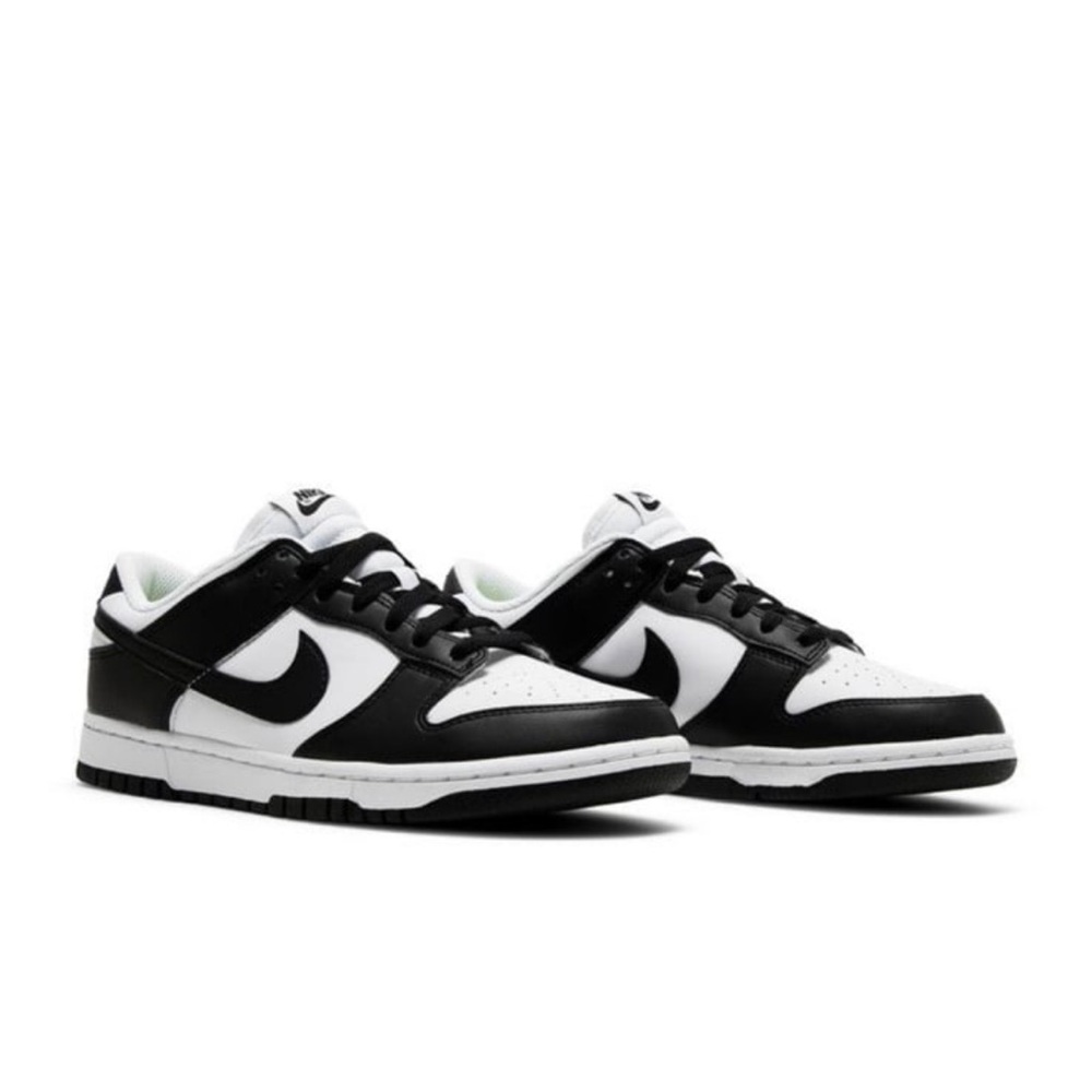 Nike Dunks